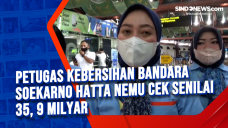 Petugas Kebersihan Bandara...