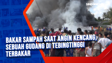 Bakar Sampah saat Angin...