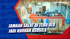 Jamaah Salat di Tebo...