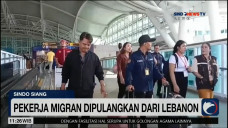 Tiga Wanita Pekerja...
