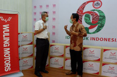 Wuling Persenjatai Ikatan...