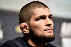 UFC 249 Ditunda, Khabib...