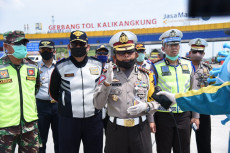 Cegah Penyebaran Corona,...