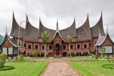 Rumah Gadang Minangkabau,...