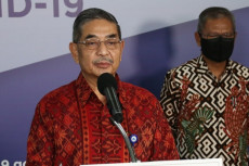 Temukan Kasus COVID-19,...