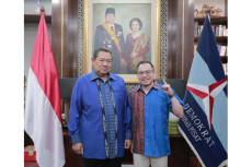 Partai Demokrat Minta...