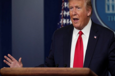Trump: Tenggelamkan...