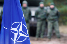 NATO Serukan Taliban...