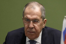 Lavrov: Negara UE Tak...