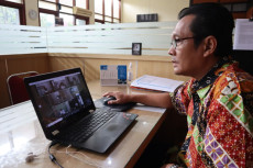 UNS Selenggarakan Ujian...
