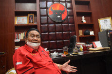 Achmad Purnomo Mundur,...