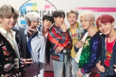 BTS Ambil Bagian dalam...