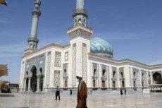 Iran Berencana Buka...