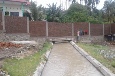 Jalan Speksi Ditutup...