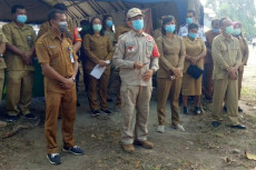 Bupati JR Saragih Instruksikan...