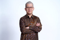 Merespons Tantangan...