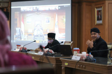 Corona Diprediksi Berakhir...