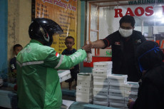 ACT Jateng Bagikan 500...
