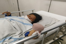 Empat Jari Tangan Pedagang...