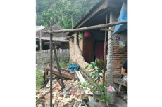 Dampak Gempa Padanglawas,...