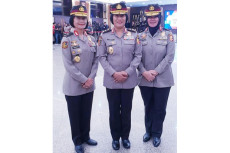Idham Azis Beri Kesempatan...