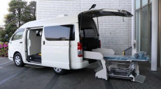 Toyota Ubah HiAce Menjadi...