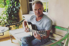 Sting Beruntung di Tengah...