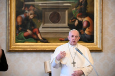 Paus Francis: Covid-19...