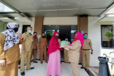 Dinas Pendidikan Bagikan...