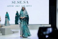 Rendah, Konsumsi Fesyen...