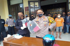 Ferdian Paleka Tertangkap,...