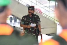 Pemakaman Djoko Santoso...