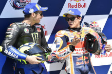 Cerita Alex Rins Berhasil...