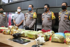 65 Kg Sabu yang Dikemas...