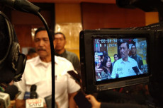 Luhut: Go Digital Bisa...