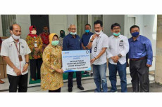 CSR BUMN Beri Bantuan...