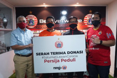 Persija Tak Lelah Perang...