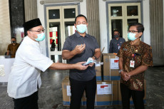 Bantu Tangani Corona,...
