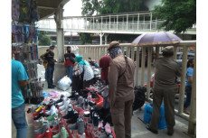 Mendekati Lebaran, PKL...