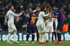 30 Pemain yang Bisa...