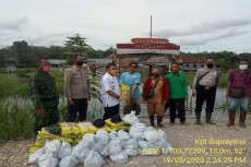 Sungai Medak Meluap,...