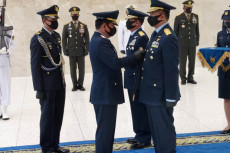 Panglima TNI Pimpin...