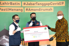 Tujuh Donatur Sumbang...