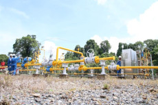 Pertamina-Medco Salurkan...