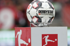 Bundesliga Selamatkan...
