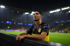 Agen: Achraf Hakimi...