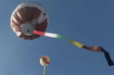 Balon Udara Mendarat...