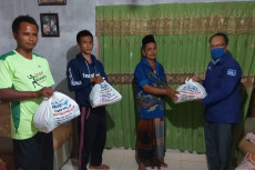 Kepedulian Sosial, Anggota...