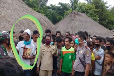 Dukun Sakti Ngaku Sembuhkan...