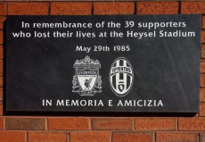 Mengenang Tragedi Heysel,...